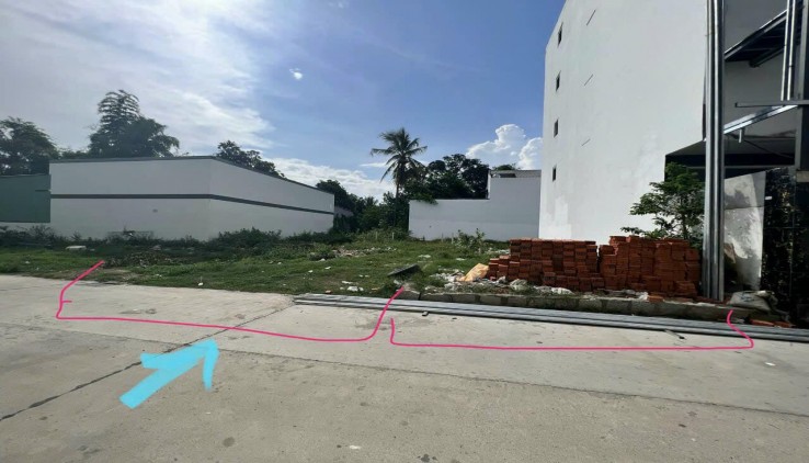 Bán lô đất Vĩnh Trung, Nha Trang. Giá bán 1.7 tỷ
✅️ Vị trí: Vĩnh Trung, Nha Trang. Đường oto hiện trạng 6m - 8m