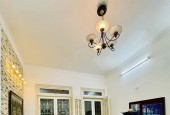 Cực Hiếm! Bán nhà Lê Văn Hưu, 100m2, 4 tầng, mặt tiền 4.2m, 15.8 tỉ, KD appartment, homestay