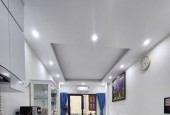 Nhà Đội Cấn đẹp xách vali về ở ngay 35m 6 tầng mặt tiền 3,5m giá 7,5 tỷ ( thương lượng )