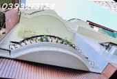Nhà Như Biệt Thự, Trung Tâm Quận Hai Bà Trưng, Mặt Tiền Siêu Rộng 7m, Full Nội Thất, Nhinh 8Tỷ.