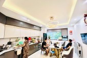View Amazon! Bán nhà mặt phố Nguyễn Đình Chiểu, 42m2, 7 tầng thang máy, mặt tiền 4.1m, nhỉnh 33 tỉ