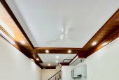 Bán nhà Âu Cơ Tây Hồ, 31m2, ngõ ô tô, nhỉnh 2 tỷ