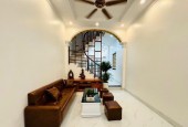NGUYỄN KHANG - CẦU GIẤY PHÂN LÔ NGÕ THÔNG Ô TÔ QUA NHÀ 40M2 10.5 TỶ
