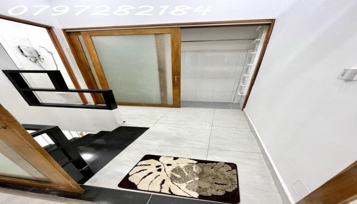 NHÀ ĐẸP Ở NGAY - 2 TẦNG BTCT - SỔ VUÔNG  -  ĐÌNH PHONG PHÚ CHỈ 3.7 TỶ