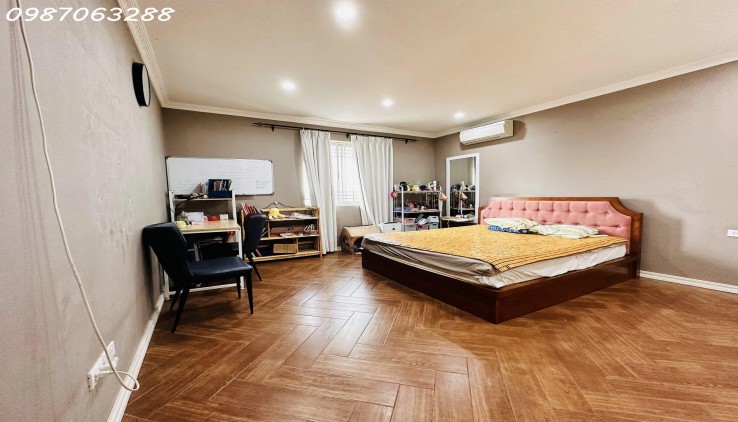 BÁN CHUNG CƯ 24T HOÀNG ĐẠO THUÝ, TRUNG HOÀ, CẦU GIẤY, HÀ NỘI 160M 3 NGỦ 3 WC GIÁ 8,9 TỶ  0987,063.288