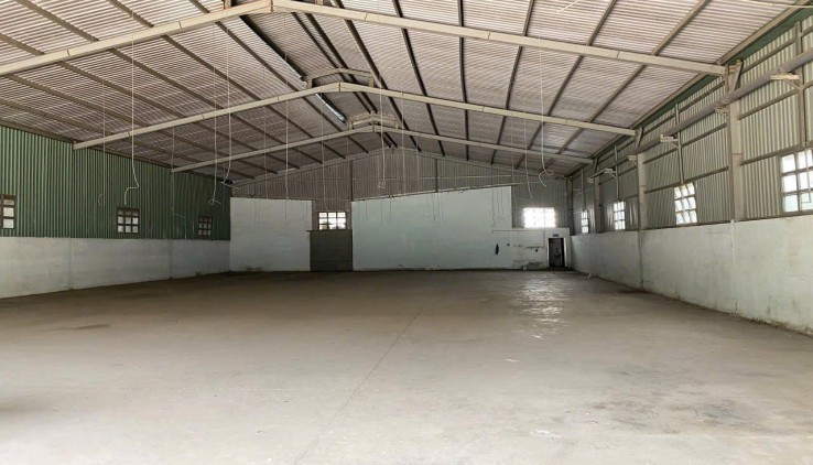 Bán nhà mặt tiền 10x30m giá 23 tỷ Đường Hà Huy Giáp