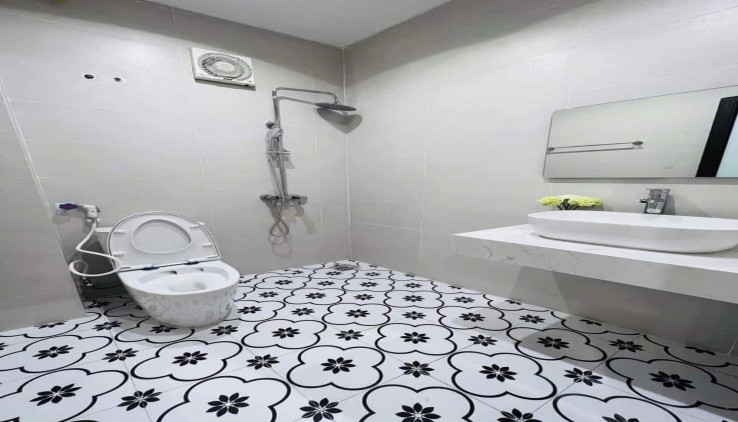 ⚜️Bán Nhà Dòng Tiền Kinh Doanh Tây Sơn 40 M2 3T MT 10M, Chỉ 14 Tỷ Lô Góc Ngõ Nông Gần Phố⚜️