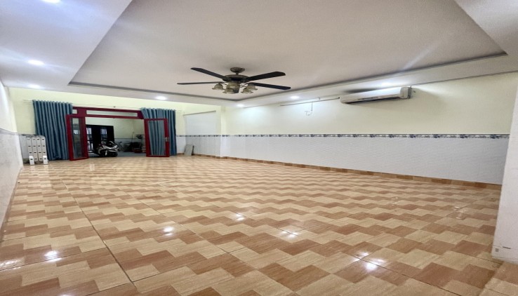 DIỆN TÍCH 76M2 CHỈ 4.65 TỶ, NHÀ 2 TẦNG NGANG 4.7 NỞ HẬU 8M DÀI 15M, NHÀ MỚI Ở NGAY, CÁCH PHẠM VĂN ĐỒNG 50M.