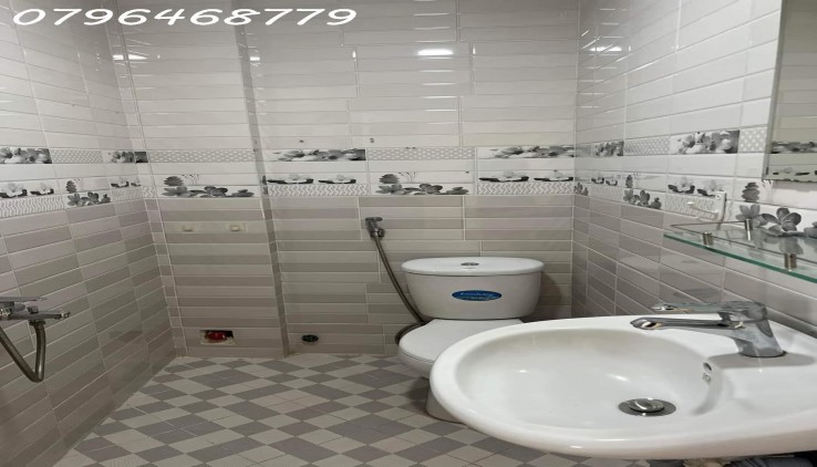 Cho thuê nhà nguyên căn Mặt tiền Huỳnh Tấn Phát - Quận 7 - 88m2 - 2 tầng - giá thuê 15tr/th