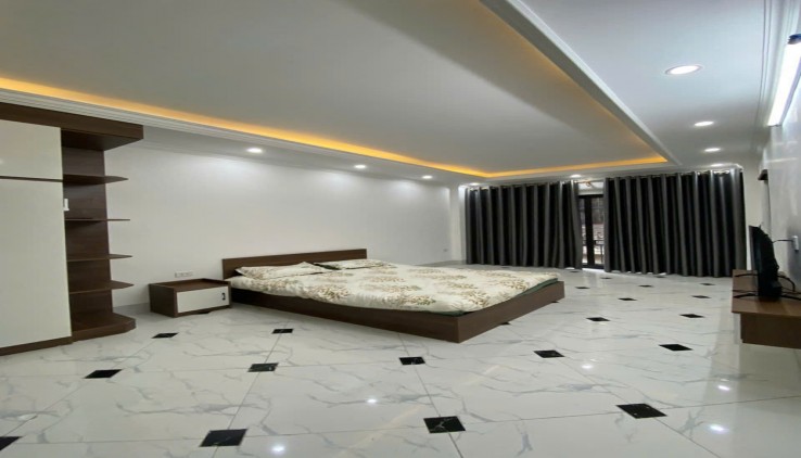 Chính chủ cần bán nhà mặt ngõ đường  Nguyễn Văn Cừ, Long Biên, 31m2, giá 5,48 tỷ, nhà 5 tầng, 0902318197