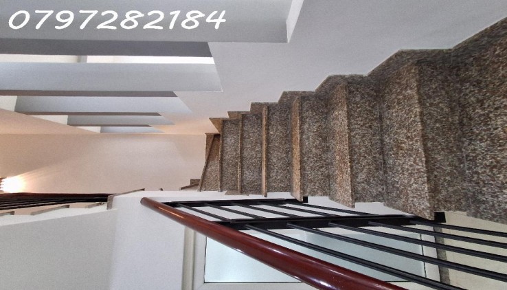 BÁN NHÀ 3 TẦNG - NGAX 3 LÒ LU - NGANG 5M -  DT 77M2 - Q9 -TP THỦ ĐỨC
