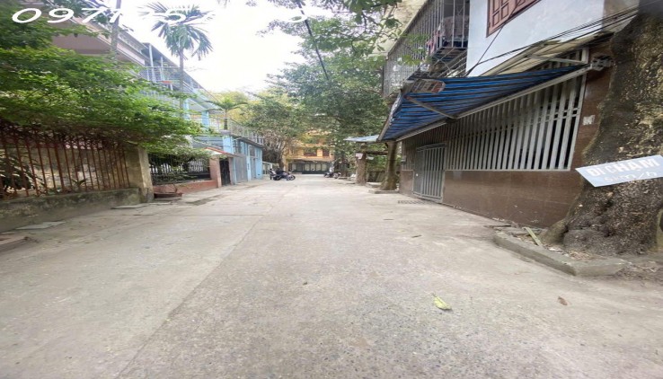MẢNH ĐẤT HIẾM -TRNG TÂM THANH XUÂN-DT 215M2-MT 8,2M - OTO TRÁNH -XÂY TÒA VP CỰC ĐỈNH