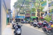 (VIEW SÂN CHƠI, Ô TÔ TRÁNH) Bán gấp nhà Nguyên Hồng, Đống Đa, 50m 5T mặt tiền 4m