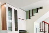 Mua ngay! Bán nhà Phan Đình Phùng, 28m2 x 5 tầng, 7.9 tỉ, ngõ thông, nhà mới, KD tốt