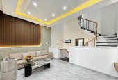 Nhà đẹp Hoàng Sa ,P.17,HXH,122m2sd, ngang 4,7m,4PN, không QH