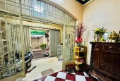 Mặt Tiền Trần Hữu Trang Quận Phú Nhuận Phường 11 .