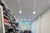 MẶT TIỀN KD VIP LŨY BÁN BÍCH TÂN PHÚ_3 TẦNG__CHỈ 7.x TỶ TL 
Mặt tiền kd vip Tân Phú. Ngay Lũy Bán Bích, Hòa Bình.