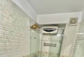 Phòng 1n1k vào ở luôn tại mặt phố Quần Ngựa, Liễu Giai, Ba Đình