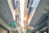 Nhà Đống Đa 30m2 x 5 tầng - Ngõ nông thẳng tắp - 3 bước ra oto tránh nhau.