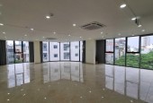 Văn Phòng Full Kính 110m2 Phố Trung Hoà, Cầu Giấy - 23 Tr/Tháng. Ô TÔ đỗ cửa