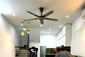 BÁN NHÀ TỨ LIÊN, TÂY HỒ. 40M2 3 TẦNG MT 4.5M 7,8 TỶ- ĐI VÀI BƯỚC RA THANH NIÊN - NGHI TÀM - CÁCH 1 NHÀ RA PHỐ.