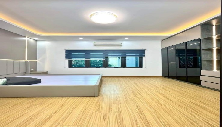 Bán Nhà Hoàng Hoa Thám, Ba Đình, Gara ôtô, Lô Góc Vỉa Hè, 45m2, 6Tầng Thang Máy,Nhỉnh 14tỷ