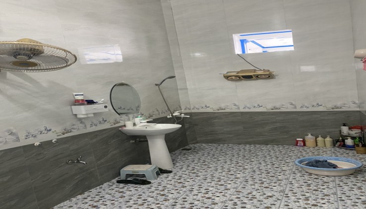 Bán nhà mặt phố Đông Hưng, Thái Bình Diện tích 105m², 4 tầng, 10.5 tỷ