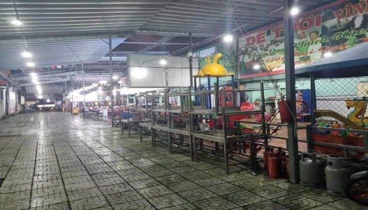Bán nhà mặt tiền 12x30m giá 18,5 tỷ Đường Đỗ Văn Dậy