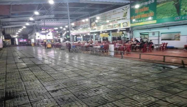 Bán nhà mặt tiền 12x30m giá 18,5 tỷ Đường Đỗ Văn Dậy