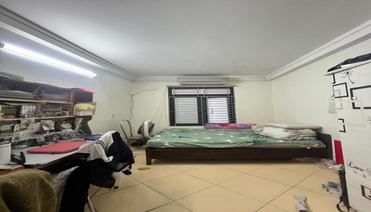 Nhà Phạm Văn Đồng - 2 Tầng BTCT, Giá 1 Tỷ 8 - An Cư Đầu Tư Tốt