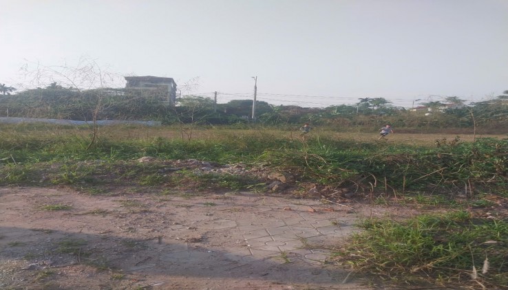 Cần bán gấp 100m2 đất tại Liêm Tiết, Phủ Lý, Hà Nam, Ngay cạnh bệnh viện Bạch Mai Hà Nam, Giá chỉ 3.x tỷ.