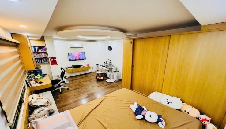 +1 Bán nhà PHAN VĂN HÂN - GẦN Q1 -56M2-3 TẦNG -H3G-2 MT- THU NHẬP 29 TR- PL CHUẨN