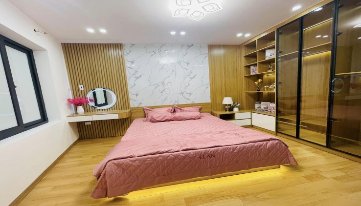 ✳️Nhỉnh 3 tỷ Bán Nhà Ngõ Quỳnh 40M2 4T MT 6M, Chỉ 3.6 Tỷ Mặt Ngõ Kinh doanh 3 bước ra ngay phố✳️