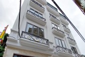 Nhà đẹp Trịnh Văn Bô, 3 ngủ, ô tô gần, giá 3.98 tỷ