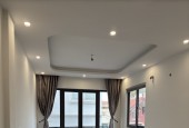 BÁN NHÀ YÊN HÒA-TT CẦU GIẤY-GẦN Ô TÔ-7 TẦNG-THANG MÁY-46M2-GIÁ 11 TỶ HƠN