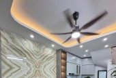 Bán Nhà Hoàng Hoa Thám, Ba Đình, Gara ôtô, Lô Góc Vỉa Hè, 45m2, 6Tầng Thang Máy,Nhỉnh 14tỷ