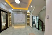 BÁN NHÀ QUAN NHÂN THANH XUÂN - 6 TẦNG THANG MÁY - SÁT PHỐ NGÕ THÔNG OTO - NHỈNH 8 TỶ