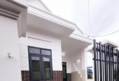 Chủ cần bán nhà đẹp TTTT Diên Khánh gần bên sông Cái ngay cầu mới, qua cầu rẻ phải 120m là tới nhà.