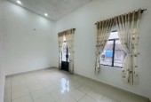 Bán nhà 2 tầng mặt tiền đường 23/10, vị trí ngay khu đô thị Vĩnh Điềm Trung Nha Trang