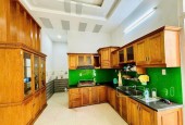 BÁN GẤP HIẾM CÓ BIỆT THỰ SÂN VƯỜN, 2 TẦNG THIẾT KẾ SANG TRỌNG, 145m2, 6M X 25M. SÁT MẶT TIỀN LÊ THỊ LƠ. 5T5