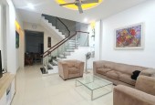 Bán Nhà Đẹp 3 Tầng Mặt Tiền Đường Mê Linh - Giá 14,2 Tỷ  THÀNH PHỐ NHA TRANG