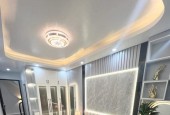 Nhà Sát Mặt Tiền Nguyễn Thượng Hiền - PN -5 tầng - 3 PN -Hoàn công