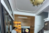 Bán Nhà Phố Láng Hạ, Đống Đa, DT 50m2, MT Gần 5m, Full Nội Thất, Cạnh ÔTô Chỉ Hơn 9 Tỷ