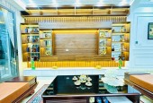 Bán Nhà Đẹp Có 102 Phố Thịnh Quang -Gần Ô tô - Ngõ to như Phố -Phân Lô Thoáng Trước Sau - DT 40m x 4 Tầng x MT 3.8m - Nhỉnh 8  tỷ (Có Thương Lượng)
