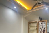 BÁN NHÀ SIÊU HOT - KHU VỰC NGỌC THỤY, LONG BIÊN - Diện tích: 41m²-  5 tầng 
  - Giá 6tỷ