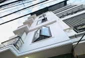 Bán nhà Trần Duy Hưng. Nhà mớ 5 tầngi. Mặt tiền 4m. Giá 10,9 tỷ