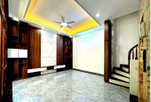 NHÀ MỚI - ĐẸP - 6 TẦNG- THANG MÁY, 37M2, MT 5M, 6,95 TỶ.LỆ MẬT- LONG BIÊN.