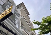 Mặt phố Vạn Bảo Liễu Giai - Kinh doanh đỉnh cao - vị trí kim cương - 70m nhỉnh 30 tỷ