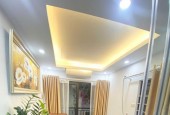 Nhà đẹp Hoàng Quốc Việt, 3.5 tỷ, 15m, 5 tầng