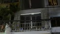 Mặt tiền Hẻm xe hơi quay đầu 30m2 - Q10 - nhà mớ -i 3.4m nở hậu - 10M ra nguyễn kim